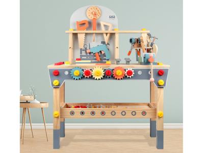 Établi en bois avec accessoires